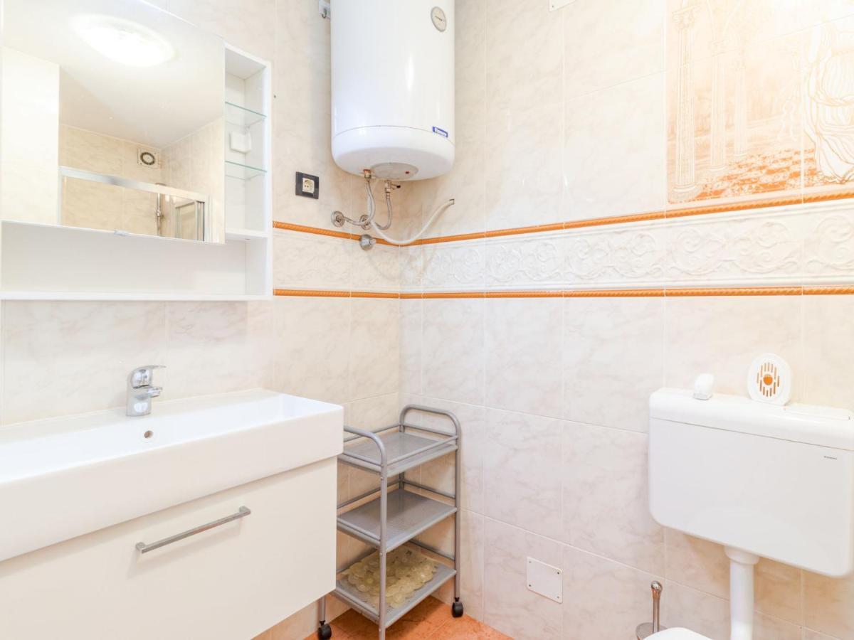 Apartment Antonella & Napoletano-1 By Interhome Umag Exterior foto